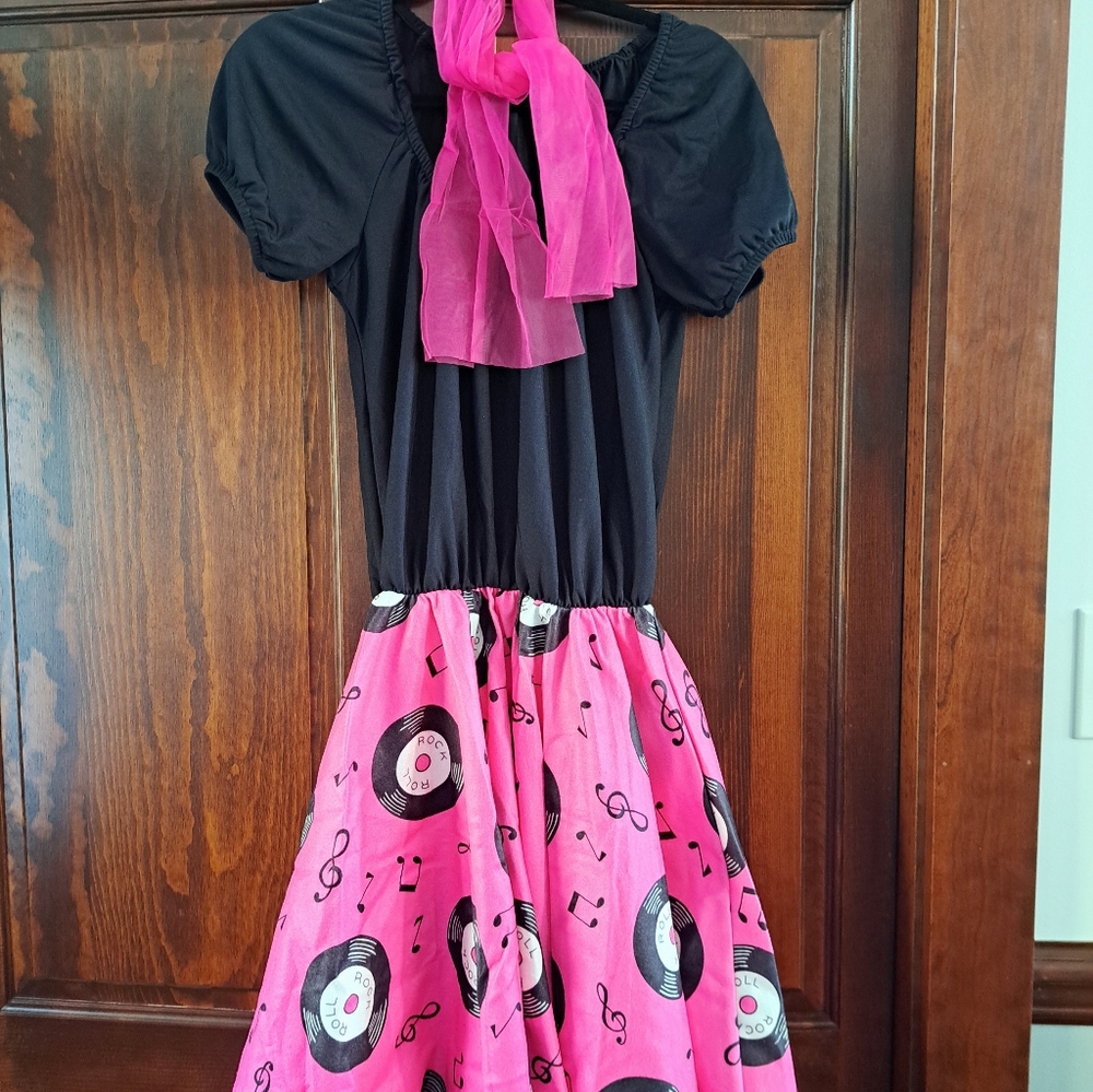 50's Gal Adult Halloween Costume - Picture 2 of 6